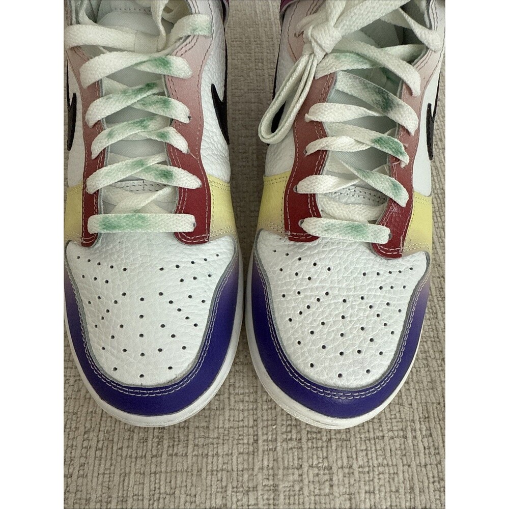 Nike Dunk High SE Women's Athletic Sneaker Multicolor, Size 8 - Picture 8 of 9